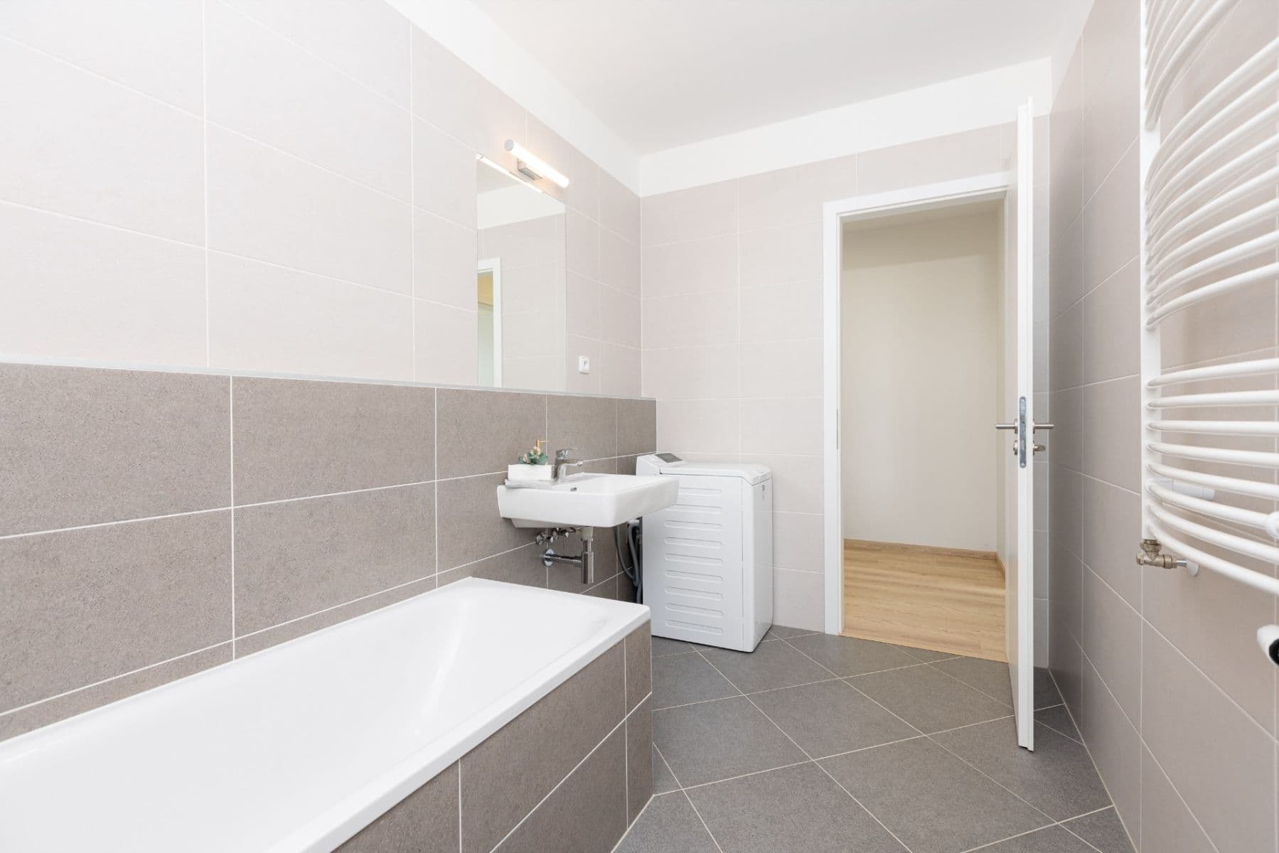 Studio flat to rent, 45 m², Ondrákové, Prague, Prague Studio flat to rent, 45 m², Ondrákové, Prague, Prague