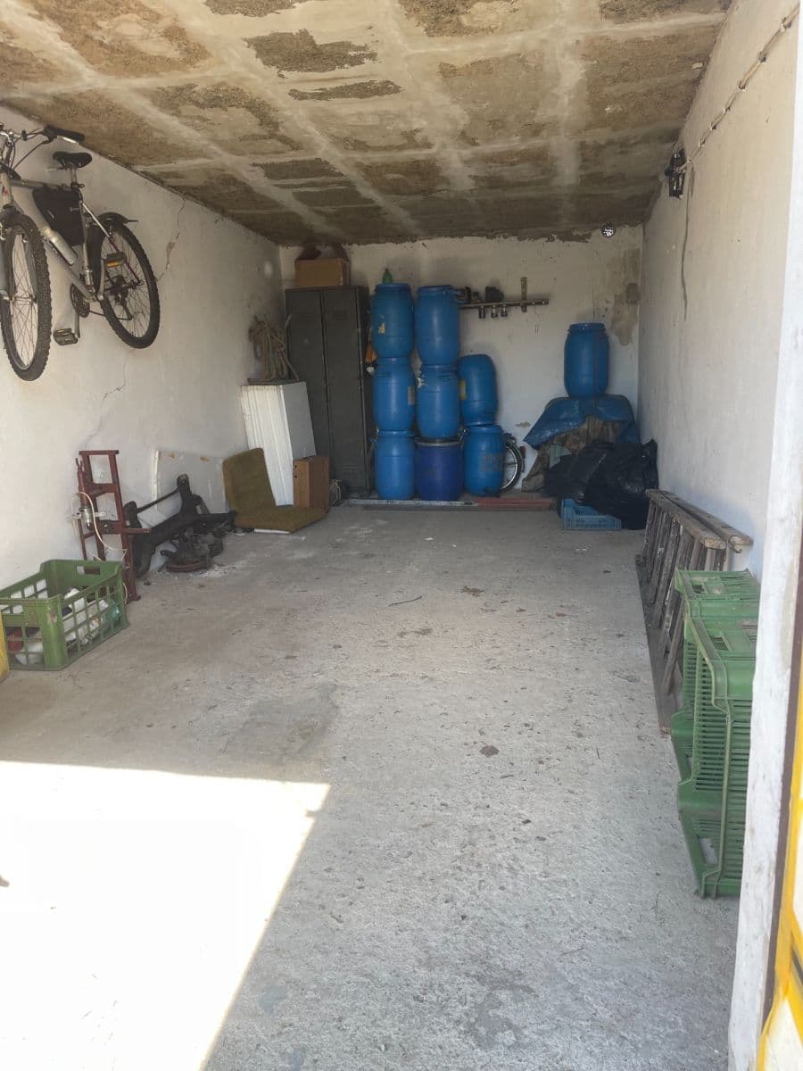 garage for sale, 21 m², Hornická, Roudnice nad Labem, Ústecký Region garage for sale, 21 m², Hornická, Roudnice nad Labem, Ústecký Region