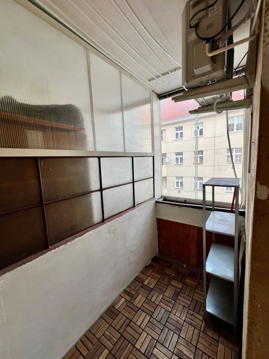 1 bedroom with open-plan kitchen flat to rent, 45 m², Pivovarnická, Prague, Prague 1 bedroom with open-plan kitchen flat to rent, 45 m², Pivovarnická, Prague, Prague