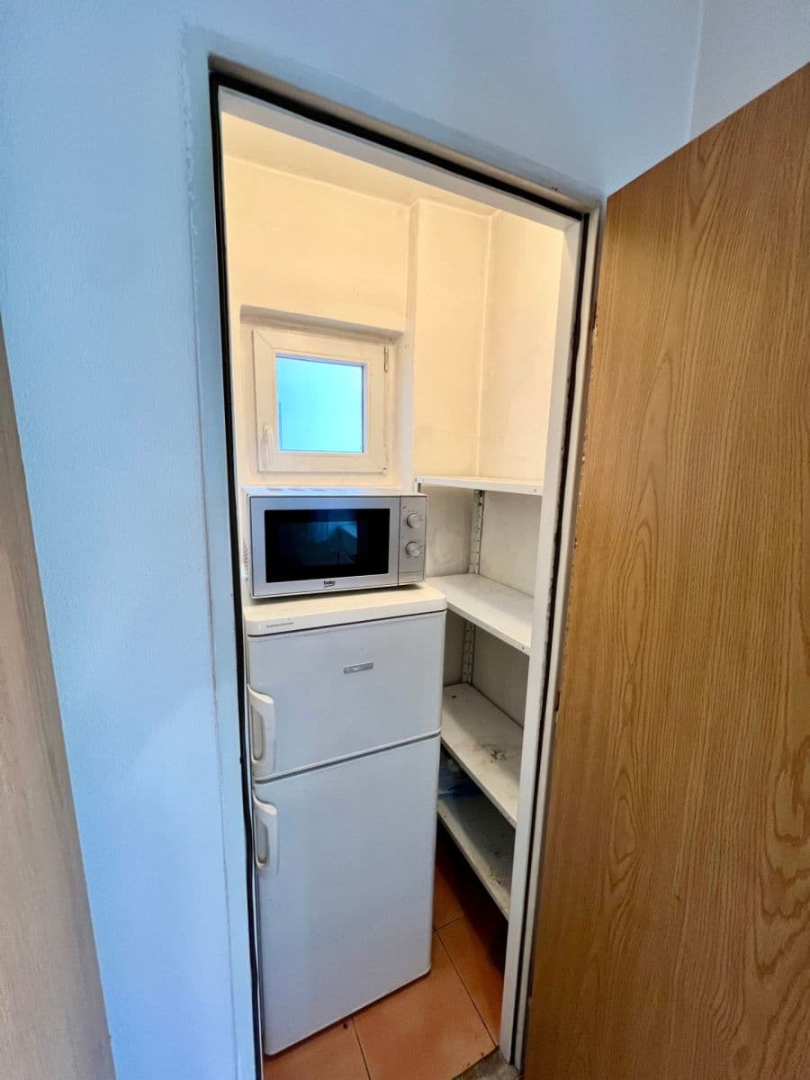 1 bedroom with open-plan kitchen flat to rent, 45 m², Pivovarnická, Prague, Prague 1 bedroom with open-plan kitchen flat to rent, 45 m², Pivovarnická, Prague, Prague