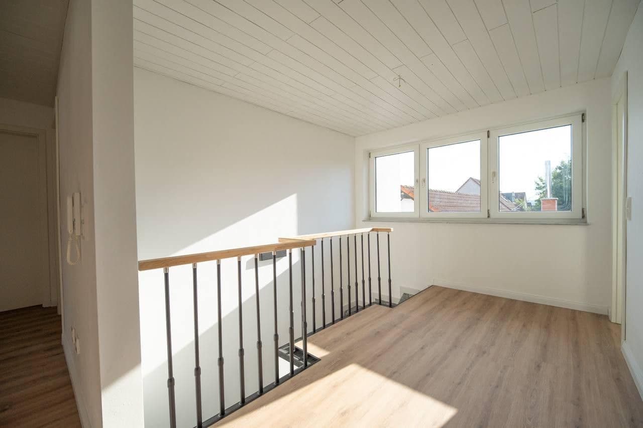 house for sale, 275 m², Steinwenden, Rhineland-Palatinate house for sale, 275 m², Steinwenden, Rhineland-Palatinate