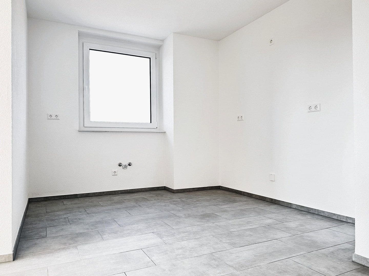 1 bedroom with open-plan kitchen flat to rent, 46 m², Fichtestr. 42, Singen (Hohentwiel), Baden-Württemberg 1 bedroom with open-plan kitchen flat to rent, 46 m², Fichtestr. 42, Singen (Hohentwiel), Baden-Württemberg