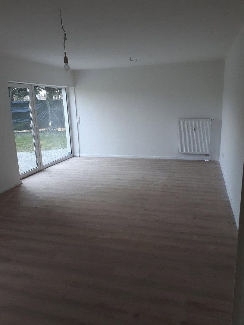 2 bedroom with open-plan kitchen flat to rent, 110 m², Lübeck, Schleswig-Holstein 2 bedroom with open-plan kitchen flat to rent, 110 m², Lübeck, Schleswig-Holstein