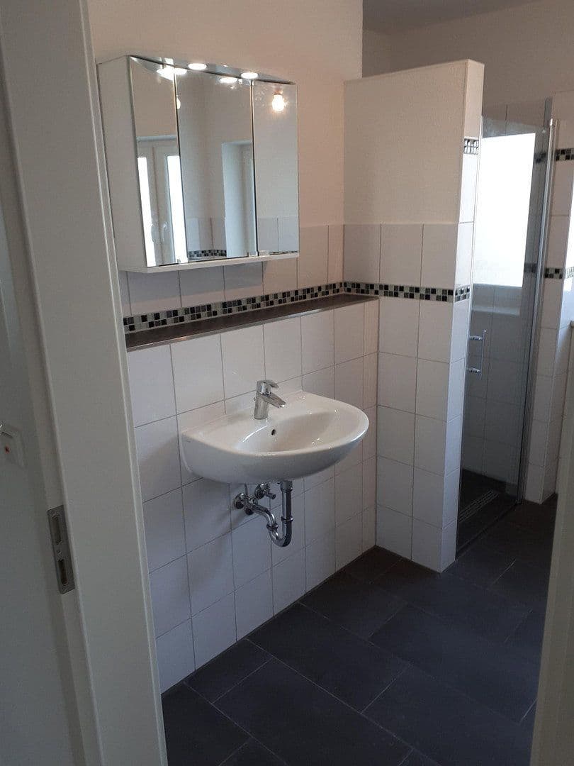 2 bedroom with open-plan kitchen flat to rent, 110 m², Lübeck, Schleswig-Holstein 2 bedroom with open-plan kitchen flat to rent, 110 m², Lübeck, Schleswig-Holstein