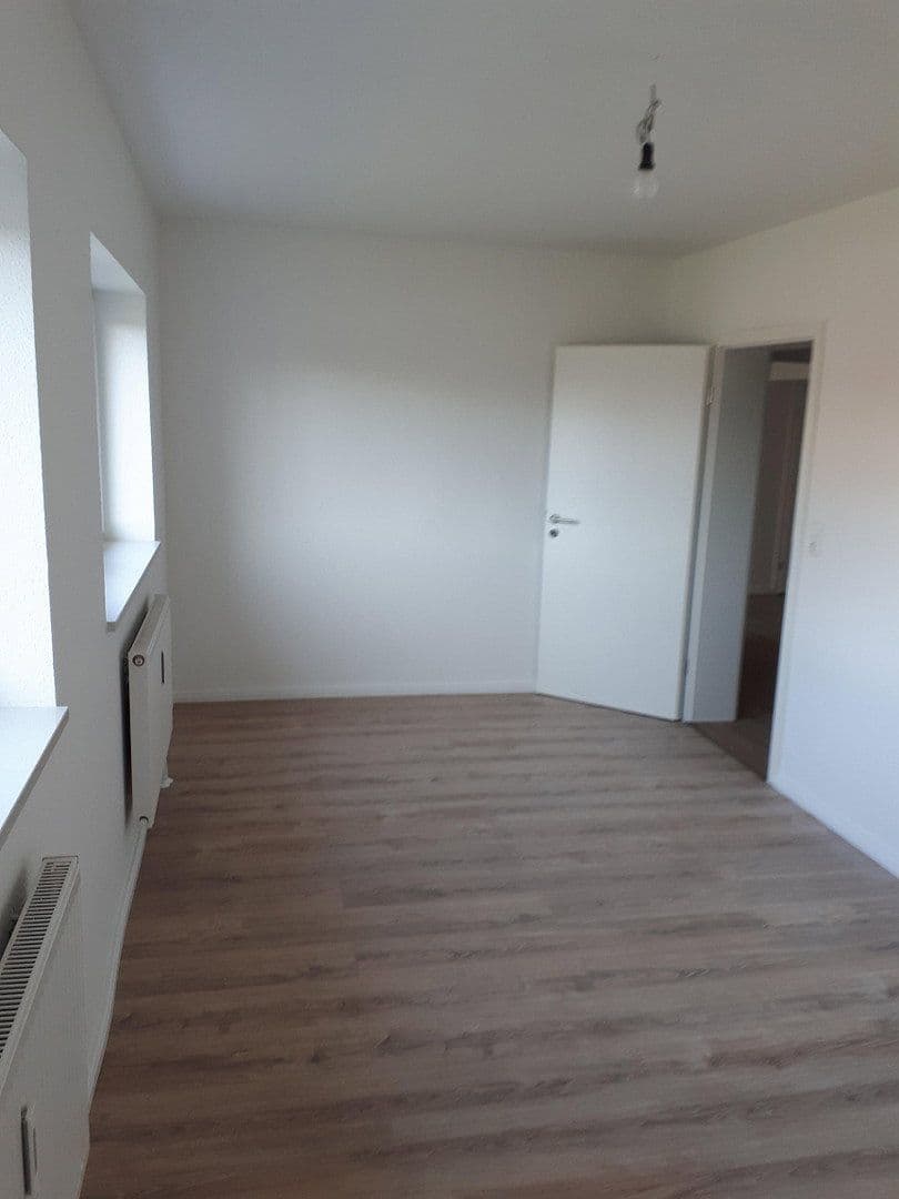 2 bedroom with open-plan kitchen flat to rent, 110 m², Lübeck, Schleswig-Holstein 2 bedroom with open-plan kitchen flat to rent, 110 m², Lübeck, Schleswig-Holstein