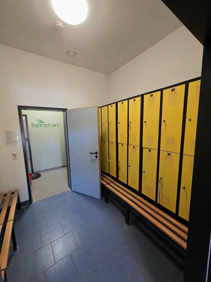office to rent, 140 m², Kalkhorster Str 5, Kalkhorst, Mecklenburg-Vorpommern office to rent, 140 m², Kalkhorster Str 5, Kalkhorst, Mecklenburg-Vorpommern