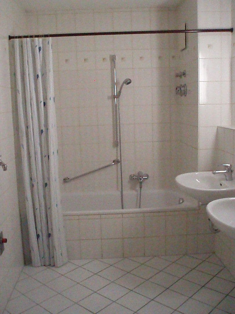 3 bedroom flat to rent, 88 m², Am Rathaus 2/ Friedhofstrasse 1, Kist, Bavaria 3 bedroom flat to rent, 88 m², Am Rathaus 2/ Friedhofstrasse 1, Kist, Bavaria