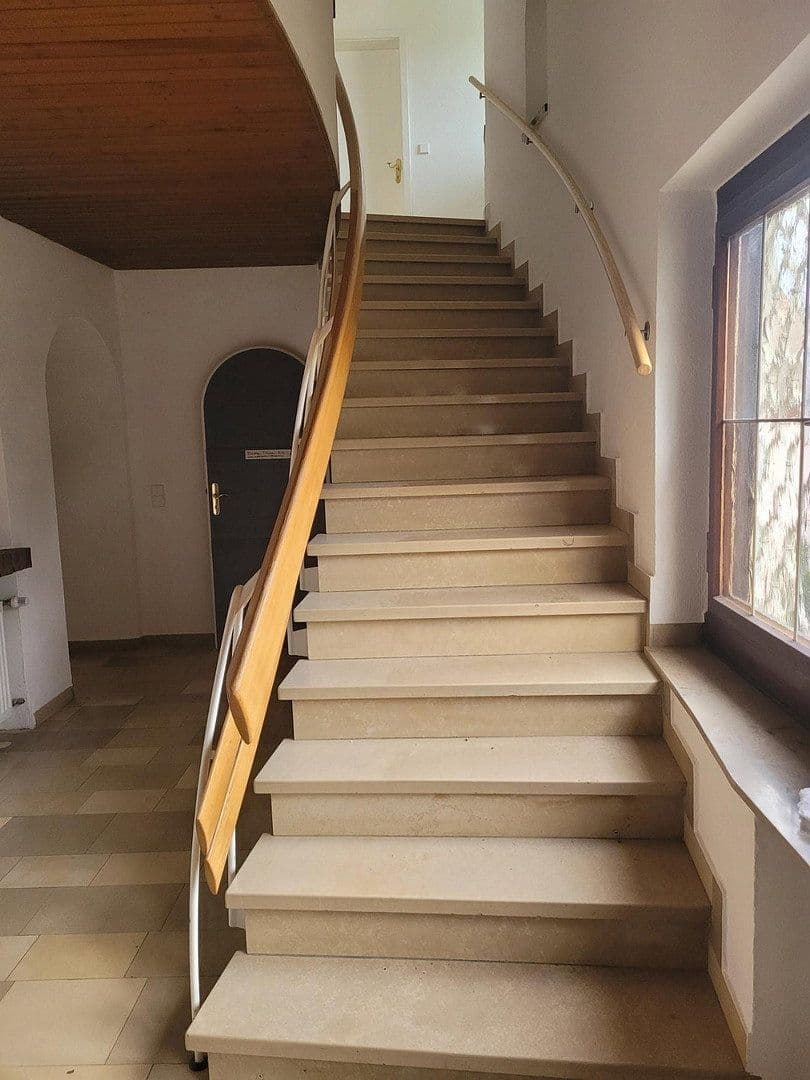 house to rent, 280 m², Stuttgart, Baden-Württemberg house to rent, 280 m², Stuttgart, Baden-Württemberg