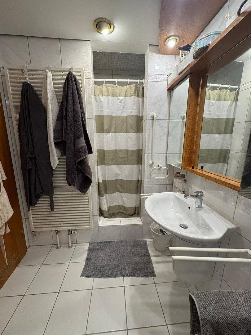 house to rent, 280 m², Stuttgart, Baden-Württemberg house to rent, 280 m², Stuttgart, Baden-Württemberg