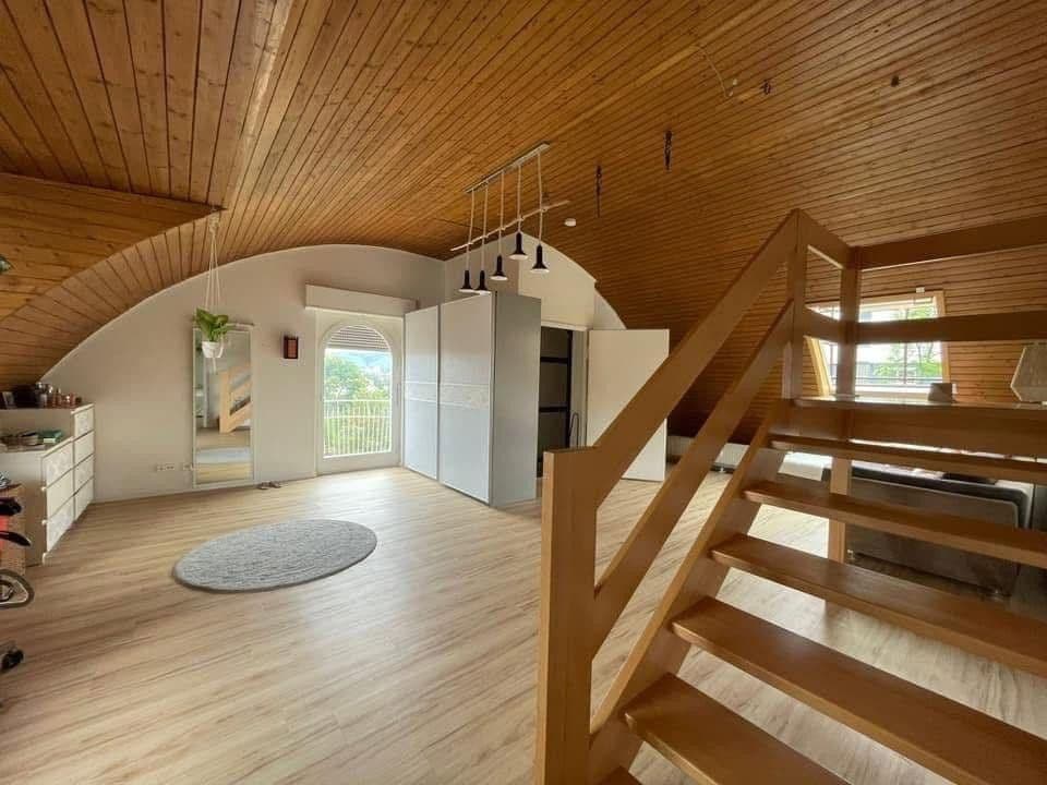 house to rent, 280 m², Stuttgart, Baden-Württemberg house to rent, 280 m², Stuttgart, Baden-Württemberg
