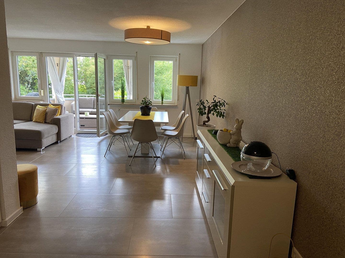 2 bedroom with open-plan kitchen flat to rent, 85 m², Schwarzwaldstraße 6, Bietigheim-Bissingen, Baden-Württemberg 2 bedroom with open-plan kitchen flat to rent, 85 m², Schwarzwaldstraße 6, Bietigheim-Bissingen, Baden-Württemberg