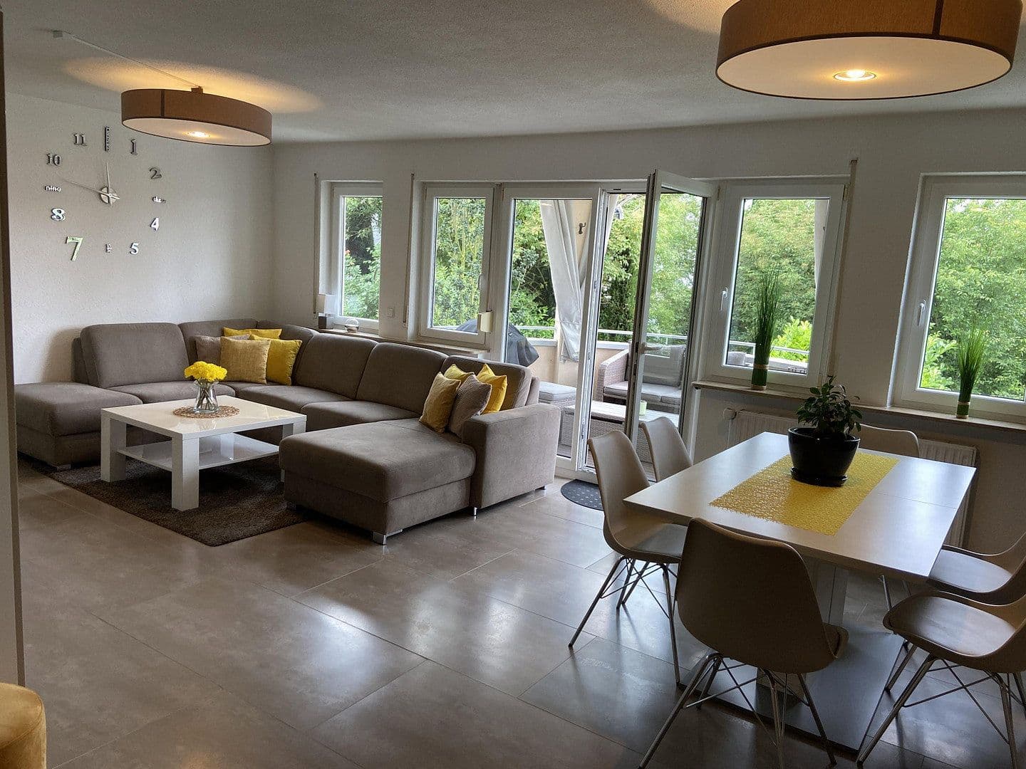 2 bedroom with open-plan kitchen flat to rent, 85 m², Schwarzwaldstraße 6, Bietigheim-Bissingen, Baden-Württemberg 2 bedroom with open-plan kitchen flat to rent, 85 m², Schwarzwaldstraße 6, Bietigheim-Bissingen, Baden-Württemberg
