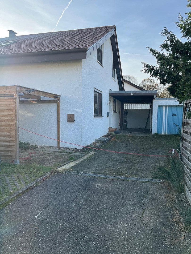 house for sale, 226 m², Hattenhofen, Baden-Württemberg house for sale, 226 m², Hattenhofen, Baden-Württemberg