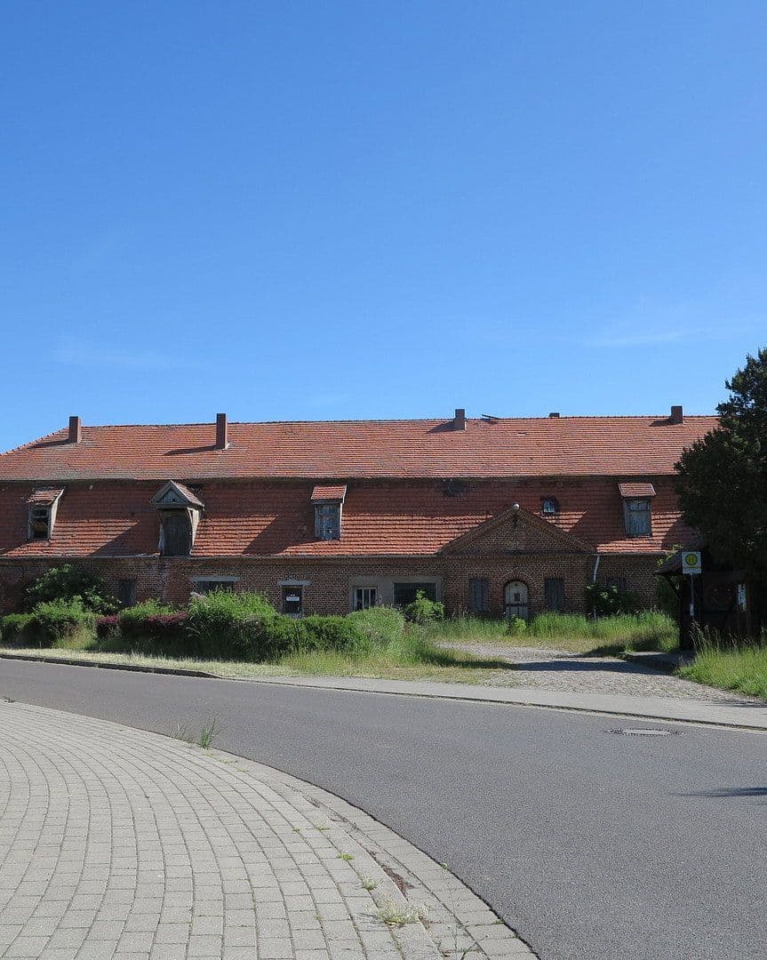house for sale, 1,200 m², Ivenack, Mecklenburg-Vorpommern house for sale, 1,200 m², Ivenack, Mecklenburg-Vorpommern