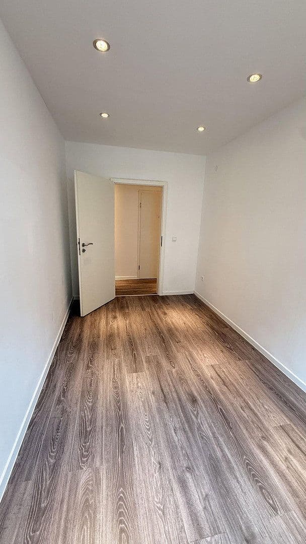 5 bedroom flat to rent, 100 m², Frankenthal, Rhineland-Palatinate 5 bedroom flat to rent, 100 m², Frankenthal, Rhineland-Palatinate