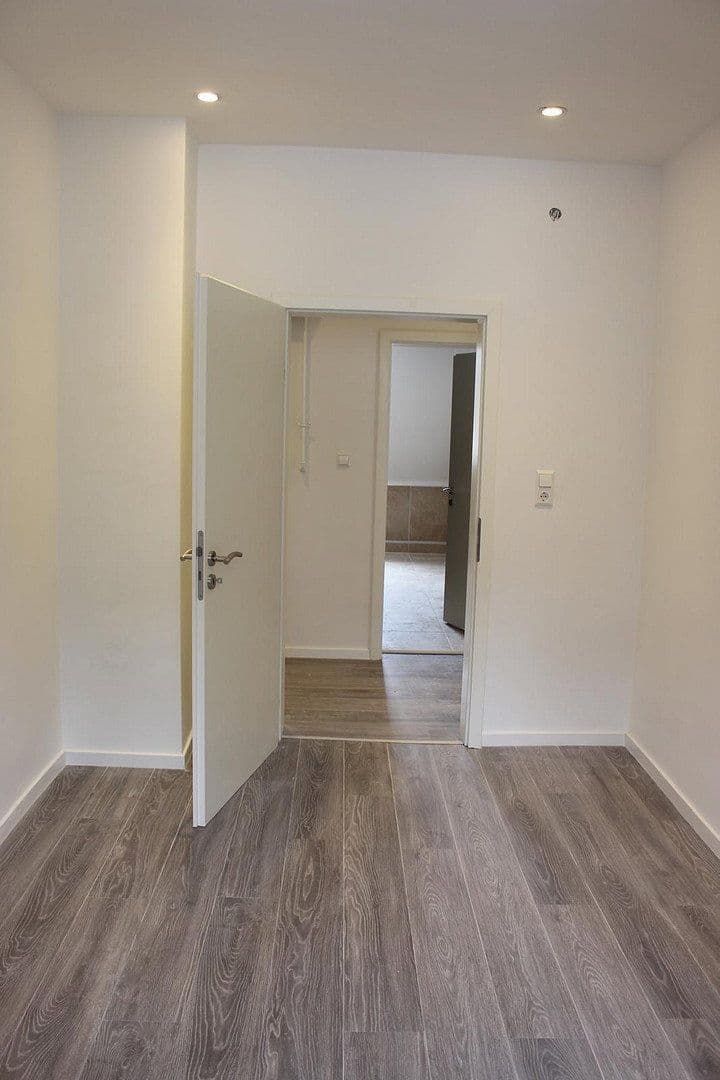 5 bedroom flat to rent, 100 m², Frankenthal, Rhineland-Palatinate 5 bedroom flat to rent, 100 m², Frankenthal, Rhineland-Palatinate