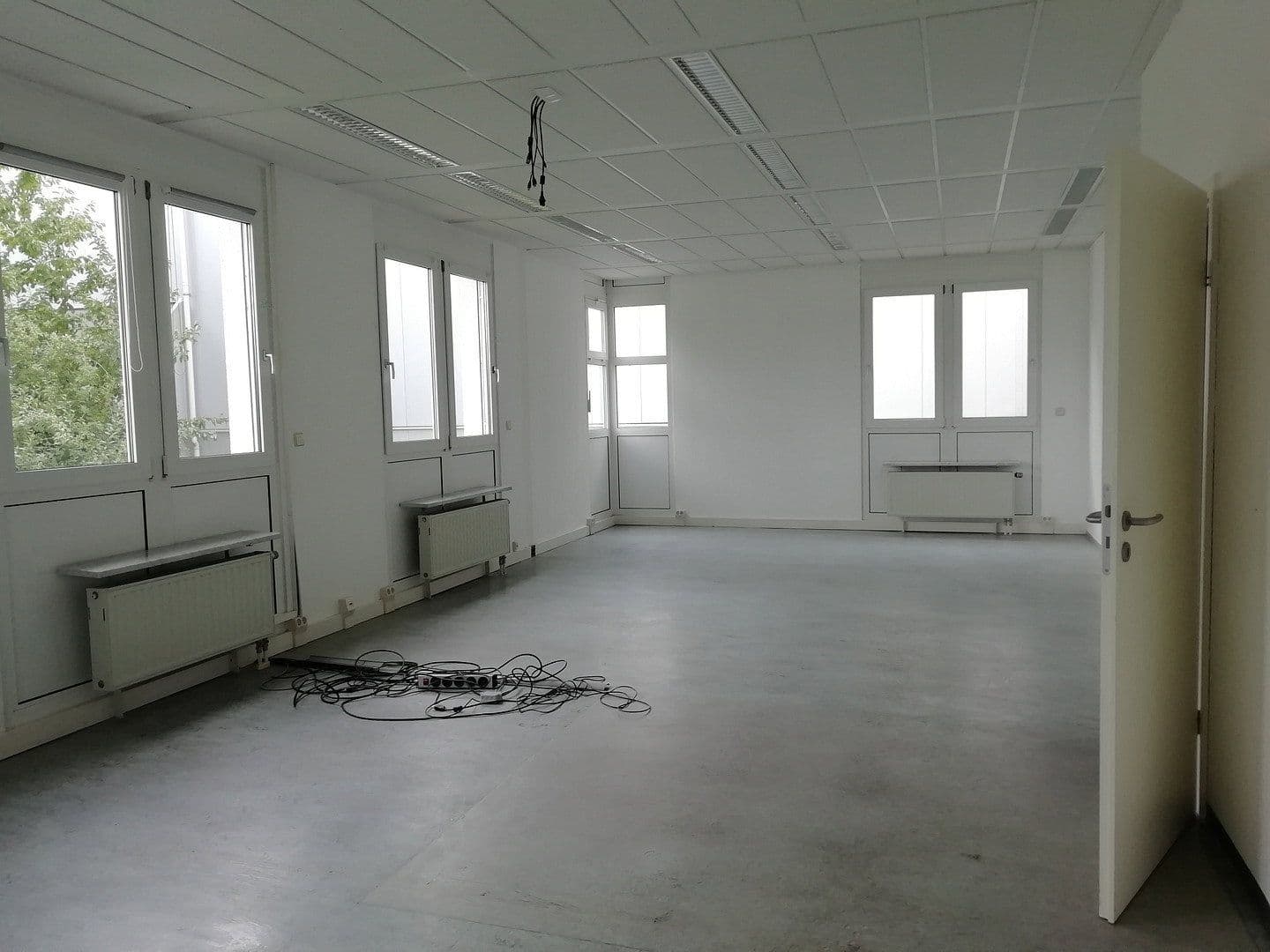 office to rent, 217 m², Freiberg am Neckar, Baden-Württemberg office to rent, 217 m², Freiberg am Neckar, Baden-Württemberg