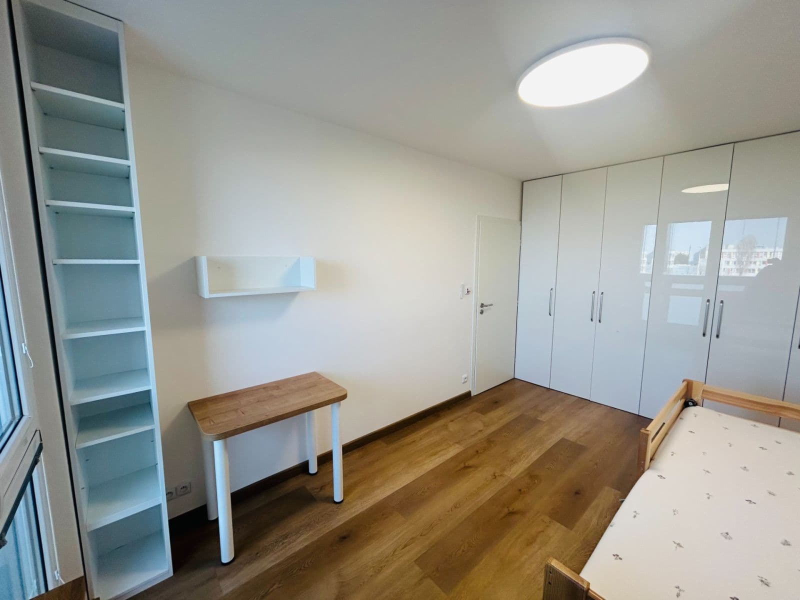 2 bedroom with open-plan kitchen flat for sale, 70 m², Rezlerova, Prague, Prague 2 bedroom with open-plan kitchen flat for sale, 70 m², Rezlerova, Prague, Prague