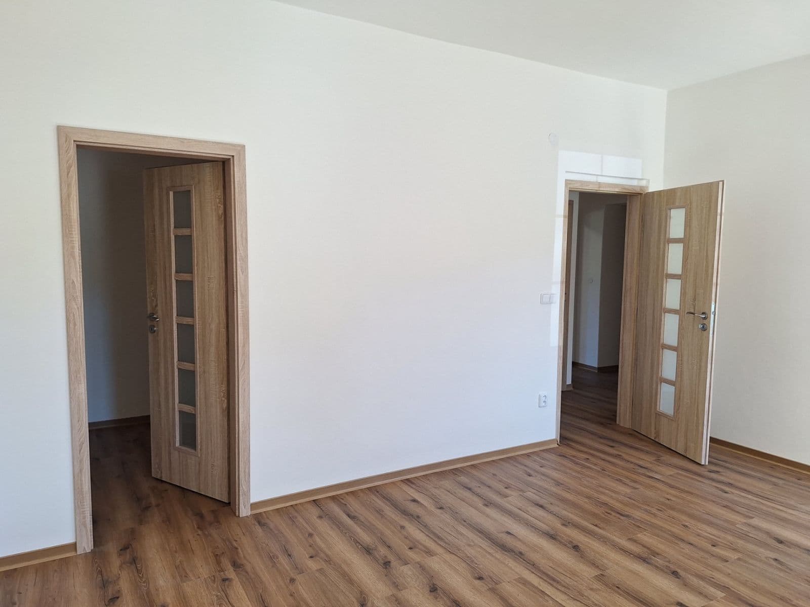 2 bedroom with open-plan kitchen flat to rent, 66 m², Úhonická, Jeneč, Středočeský Region 2 bedroom with open-plan kitchen flat to rent, 66 m², Úhonická, Jeneč, Středočeský Region