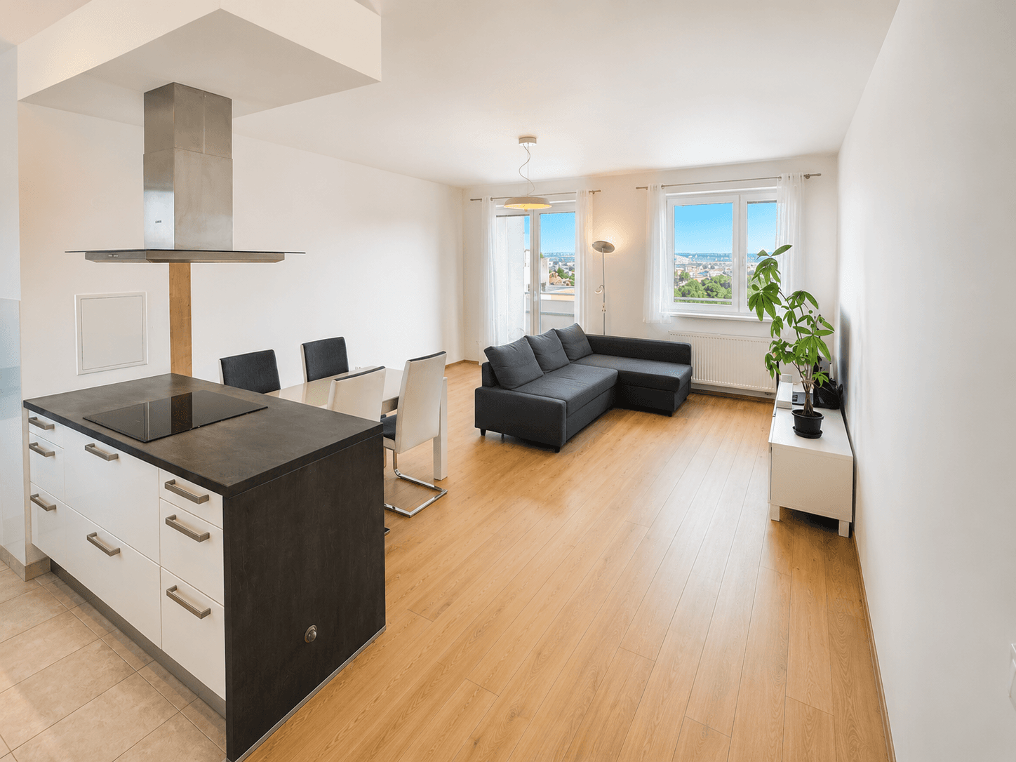 2 bedroom with open-plan kitchen flat for sale, 81 m², Farkašova, Prague, Prague 2 bedroom with open-plan kitchen flat for sale, 81 m², Farkašova, Prague, Prague