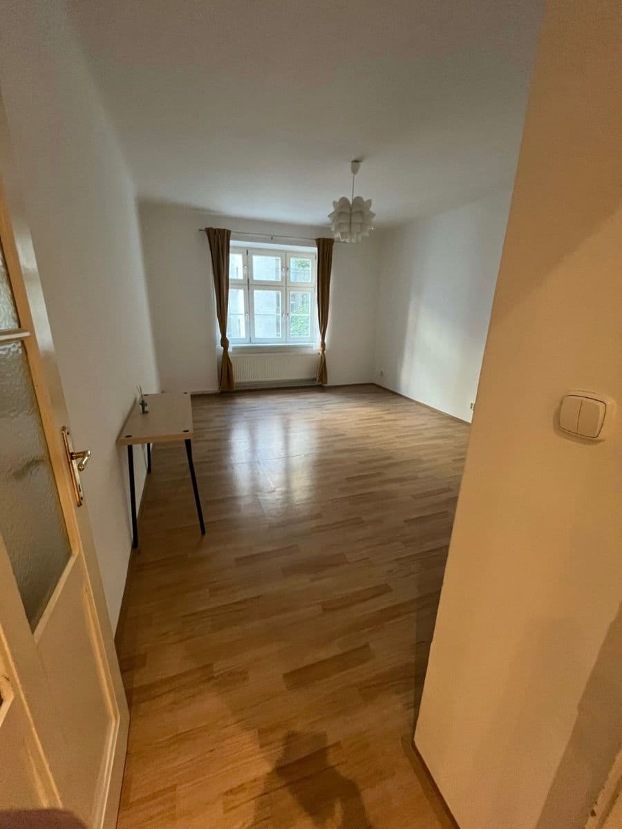 1 bedroom with open-plan kitchen flat to rent, 52 m², Jirečkova, Prague, Prague 1 bedroom with open-plan kitchen flat to rent, 52 m², Jirečkova, Prague, Prague