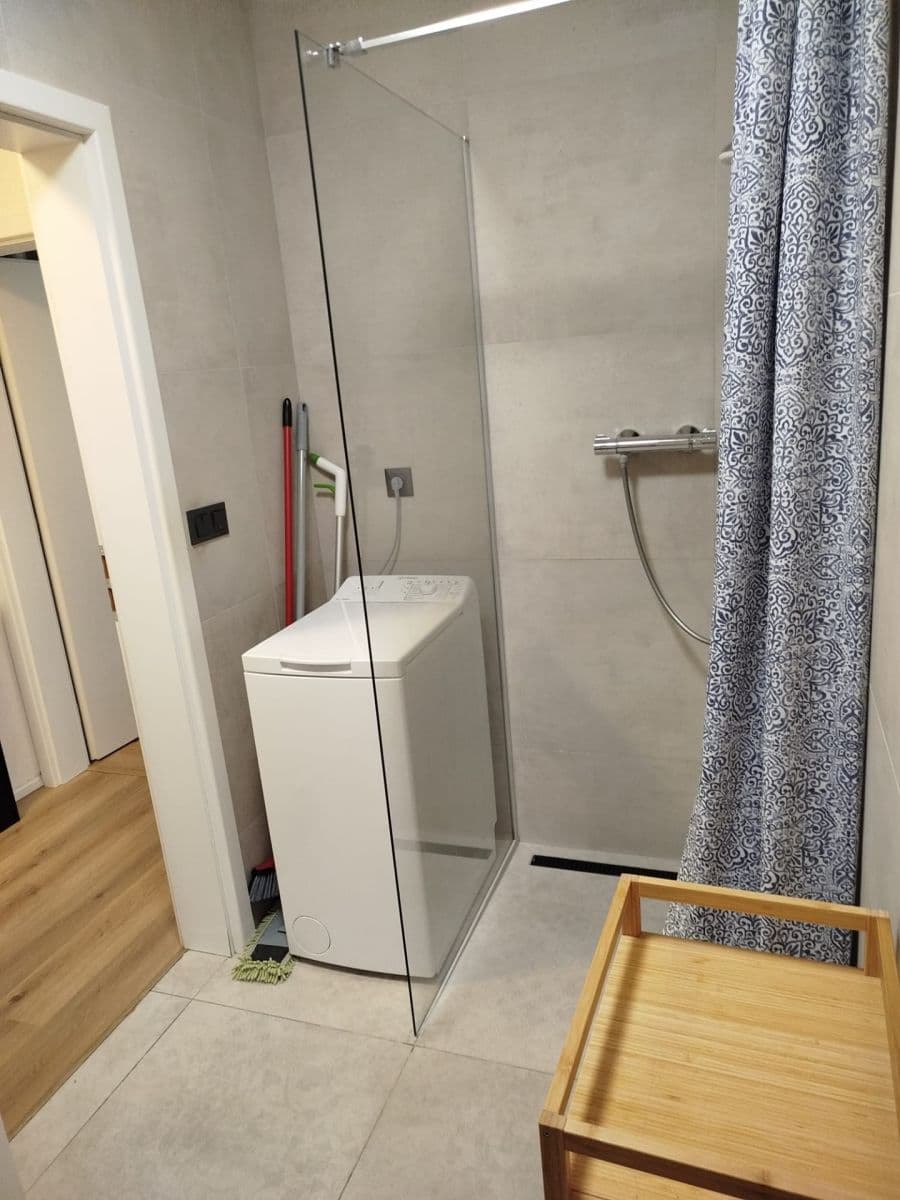 1 bedroom with open-plan kitchen flat to rent, 50 m², Jánská, Brno, Jihomoravský Region 1 bedroom with open-plan kitchen flat to rent, 50 m², Jánská, Brno, Jihomoravský Region