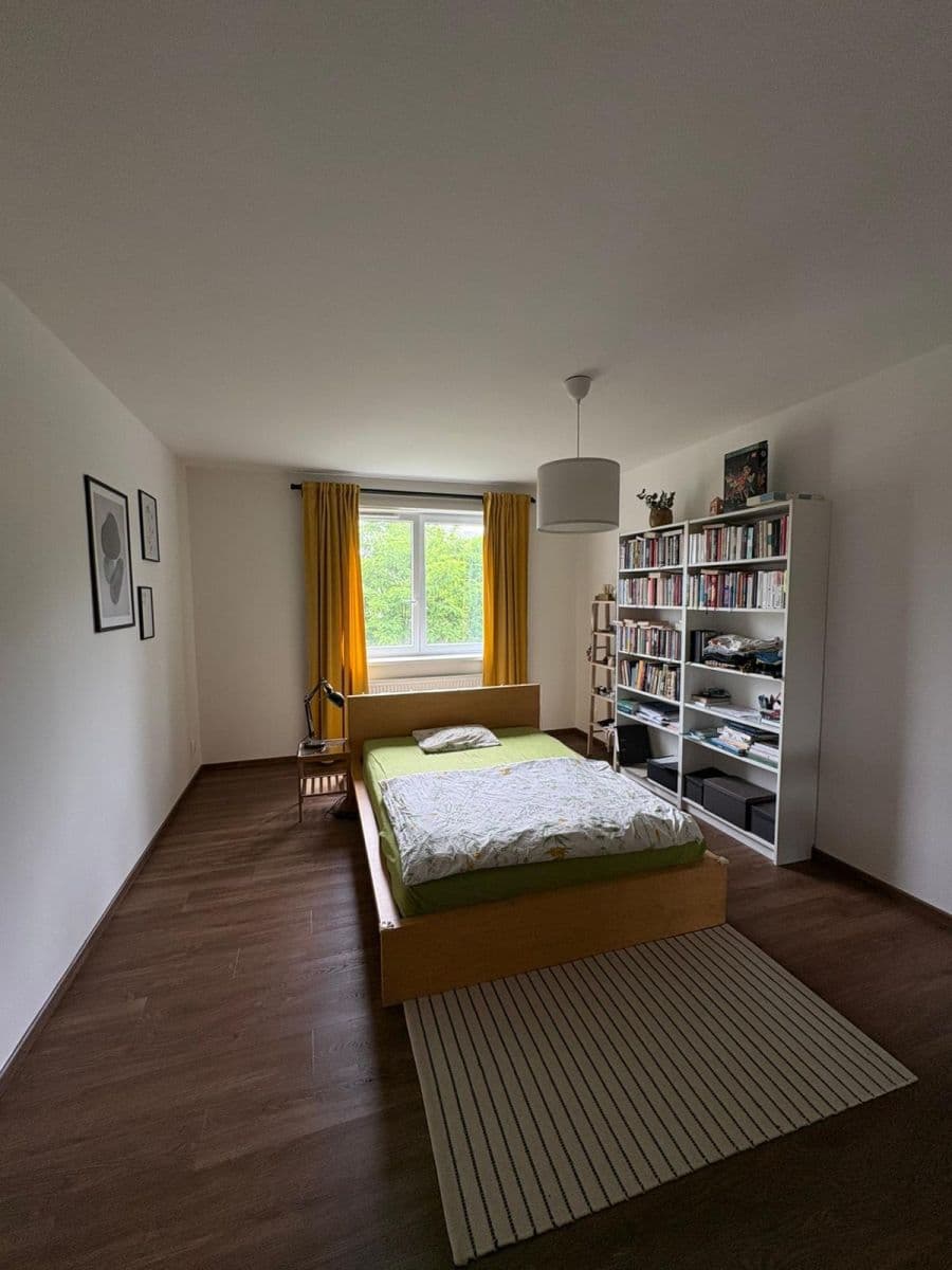1 bedroom with open-plan kitchen flat to rent, 75 m², Třída Jiřího Pelikána, Olomouc, Olomoucký Region 1 bedroom with open-plan kitchen flat to rent, 75 m², Třída Jiřího Pelikána, Olomouc, Olomoucký Region