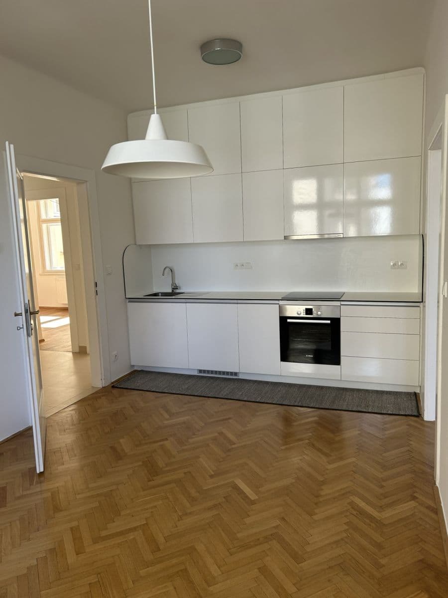 2 bedroom flat to rent, 69 m², Kostelní, Prague, Prague 2 bedroom flat to rent, 69 m², Kostelní, Prague, Prague