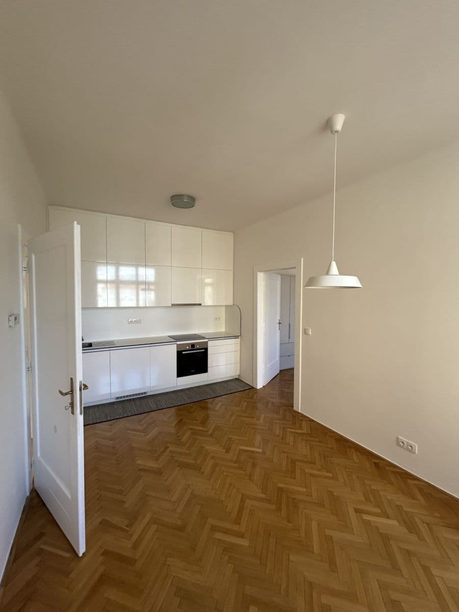 2 bedroom flat to rent, 69 m², Kostelní, Prague, Prague 2 bedroom flat to rent, 69 m², Kostelní, Prague, Prague