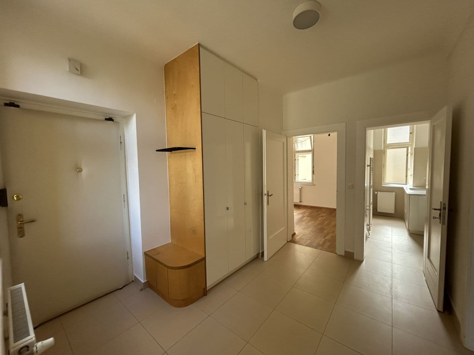 2 bedroom flat to rent, 69 m², Kostelní, Prague, Prague 2 bedroom flat to rent, 69 m², Kostelní, Prague, Prague