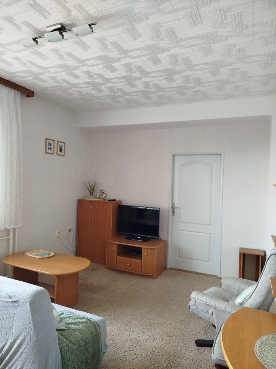 2 bedroom flat to rent, 56 m², Dělnické nám., Třebíč, Vysočina Region 2 bedroom flat to rent, 56 m², Dělnické nám., Třebíč, Vysočina Region