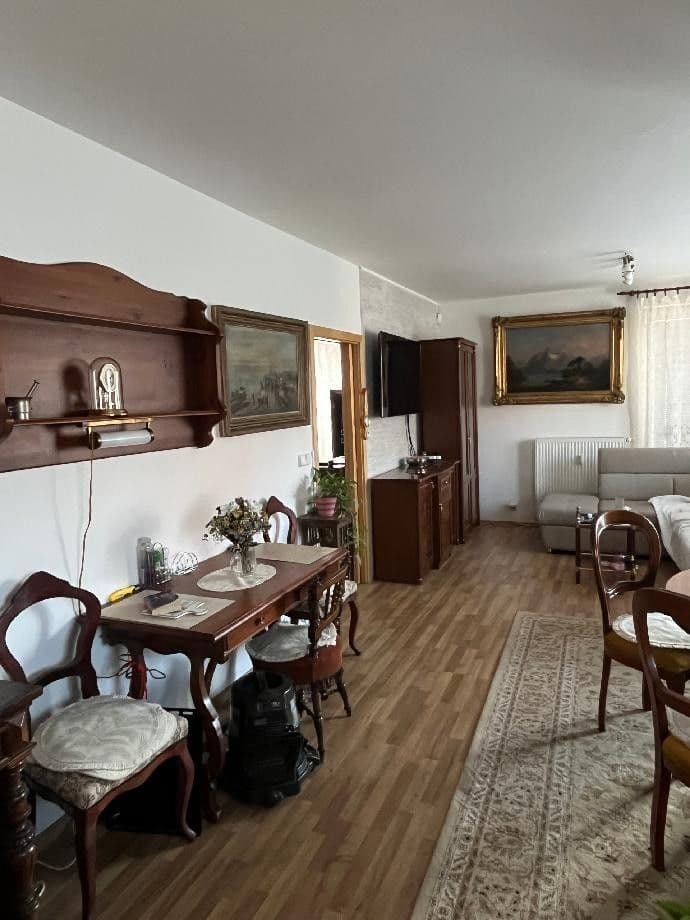 1 bedroom with open-plan kitchen flat to rent, 76 m², Mattioliho, Prague, Prague 1 bedroom with open-plan kitchen flat to rent, 76 m², Mattioliho, Prague, Prague