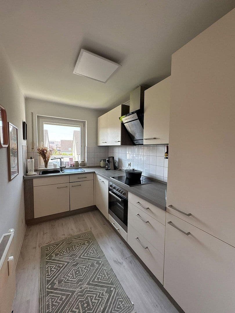 1 bedroom with open-plan kitchen flat to rent, 61 m², Hühnerheide 105, Dinslaken, North Rhine-Westphalia 1 bedroom with open-plan kitchen flat to rent, 61 m², Hühnerheide 105, Dinslaken, North Rhine-Westphalia