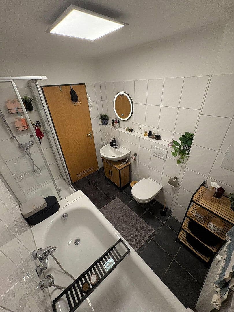 1 bedroom with open-plan kitchen flat to rent, 61 m², Hühnerheide 105, Dinslaken, North Rhine-Westphalia 1 bedroom with open-plan kitchen flat to rent, 61 m², Hühnerheide 105, Dinslaken, North Rhine-Westphalia