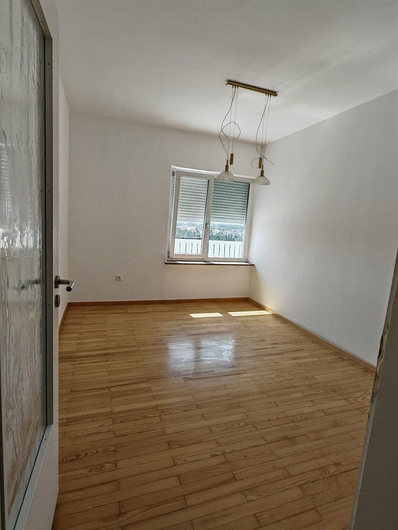 3 bedroom flat to rent, 100 m², Schwandorf, Bavaria 3 bedroom flat to rent, 100 m², Schwandorf, Bavaria