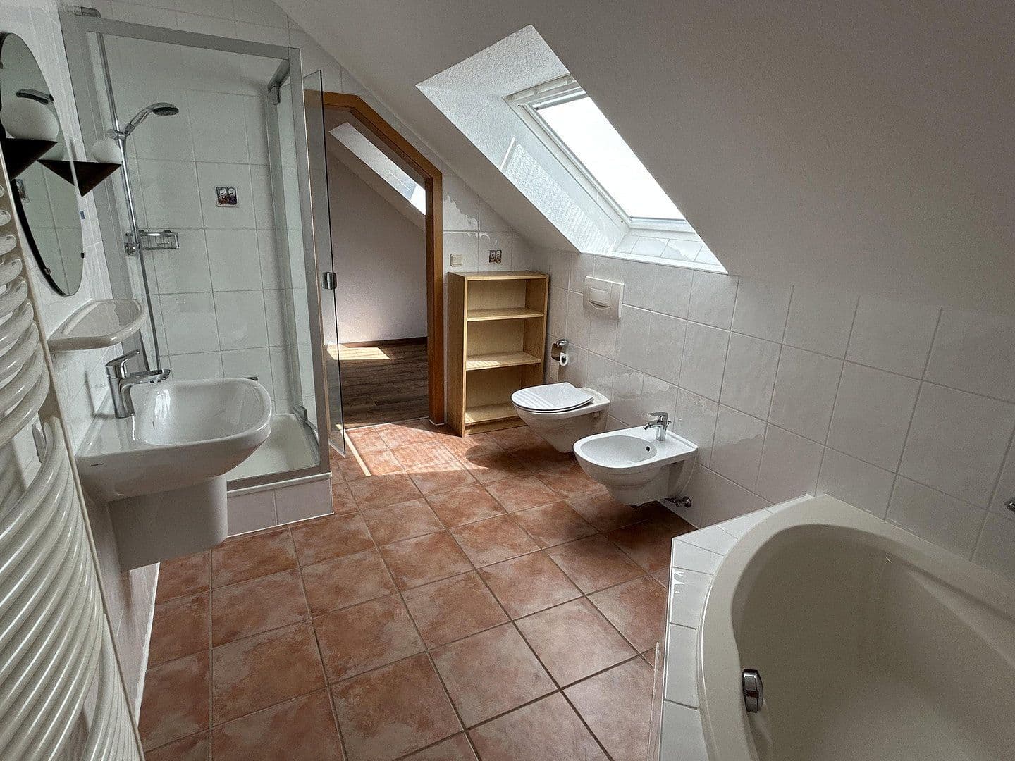 2 bedroom with open-plan kitchen flat to rent, 130 m², Niedernhausen, Hesse 2 bedroom with open-plan kitchen flat to rent, 130 m², Niedernhausen, Hesse