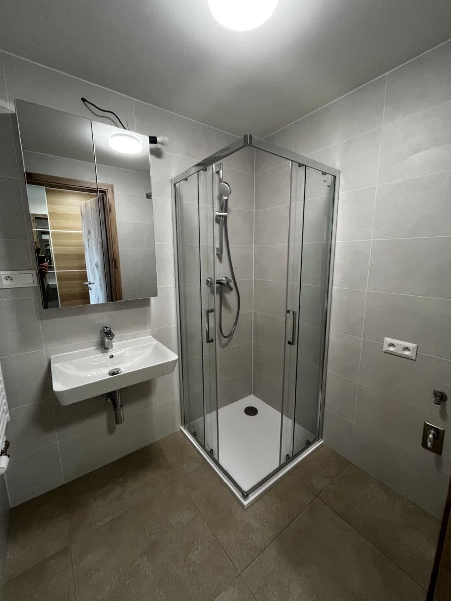 Studio flat to rent, 32 m², Jáchymovská, Prague, Prague Studio flat to rent, 32 m², Jáchymovská, Prague, Prague
