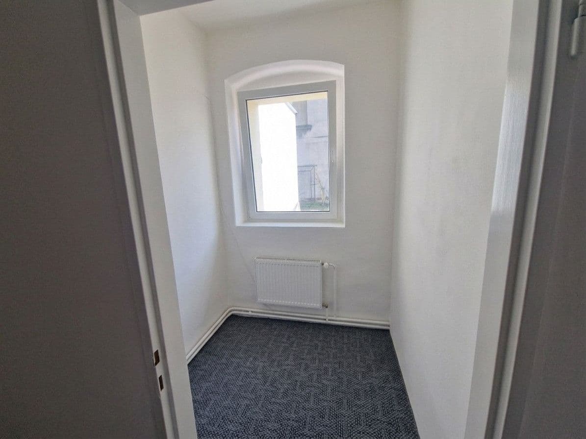 Studio flat to rent, 25 m², Husova, Nové Město pod Smrkem, Liberecký Region Studio flat to rent, 25 m², Husova, Nové Město pod Smrkem, Liberecký Region