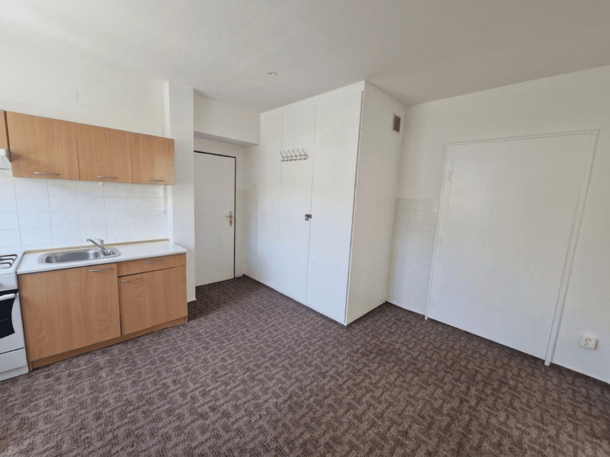 Studio flat to rent, 25 m², Husova, Nové Město pod Smrkem, Liberecký Region Studio flat to rent, 25 m², Husova, Nové Město pod Smrkem, Liberecký Region