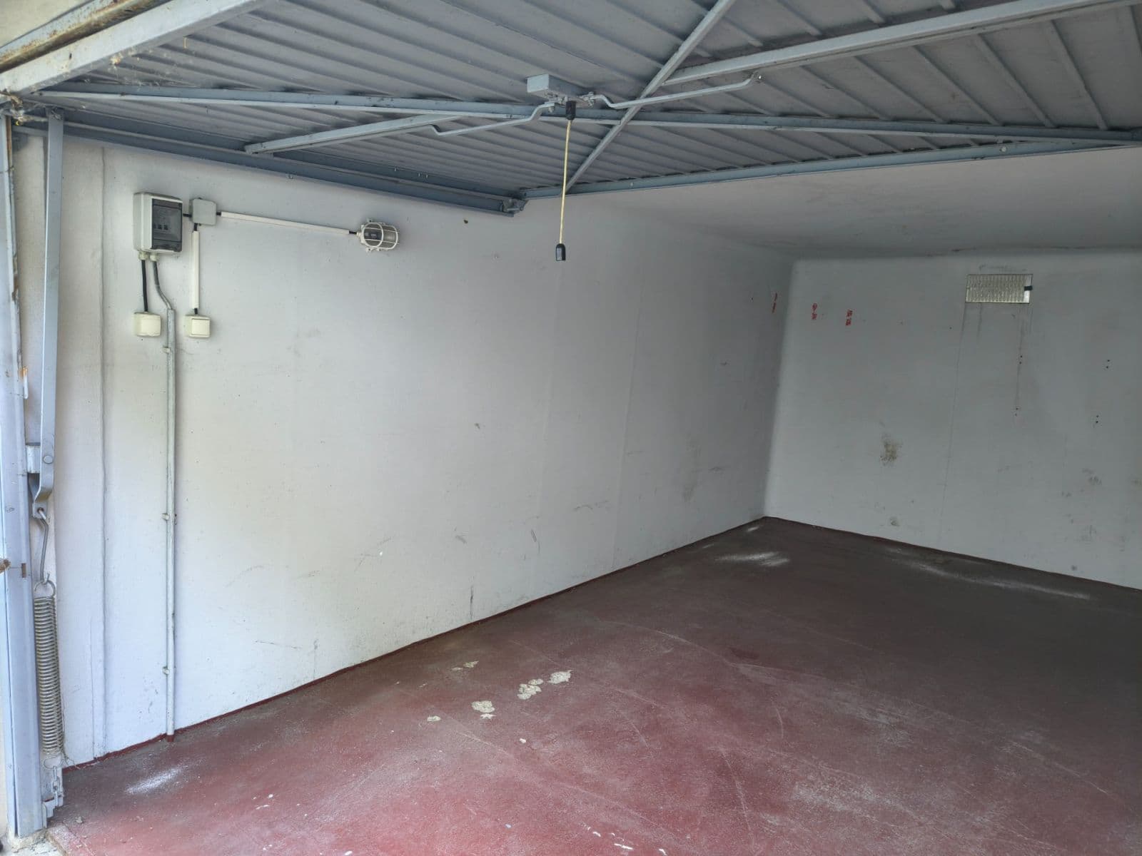 garage to rent, 19 m², U Potůčku, Liberec, Liberecký Region garage to rent, 19 m², U Potůčku, Liberec, Liberecký Region