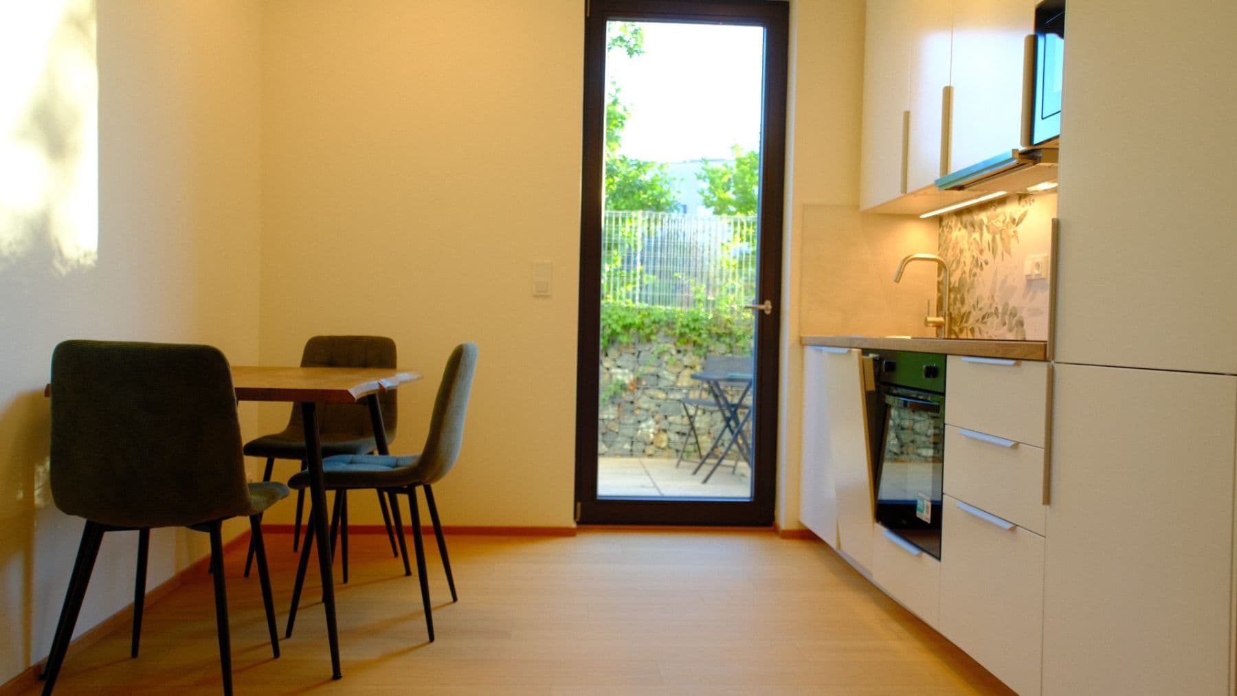 1 bedroom with open-plan kitchen flat to rent, 42 m², V Třešňovce, Prague, Prague 1 bedroom with open-plan kitchen flat to rent, 42 m², V Třešňovce, Prague, Prague