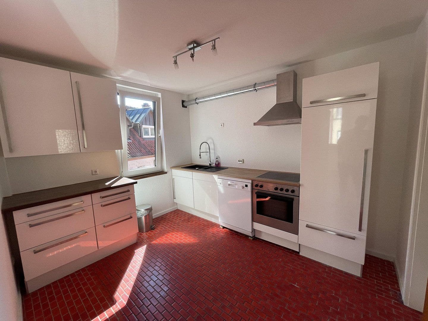 5 bedroom flat to rent, 120 m², Nürtingen, Baden-Württemberg 5 bedroom flat to rent, 120 m², Nürtingen, Baden-Württemberg