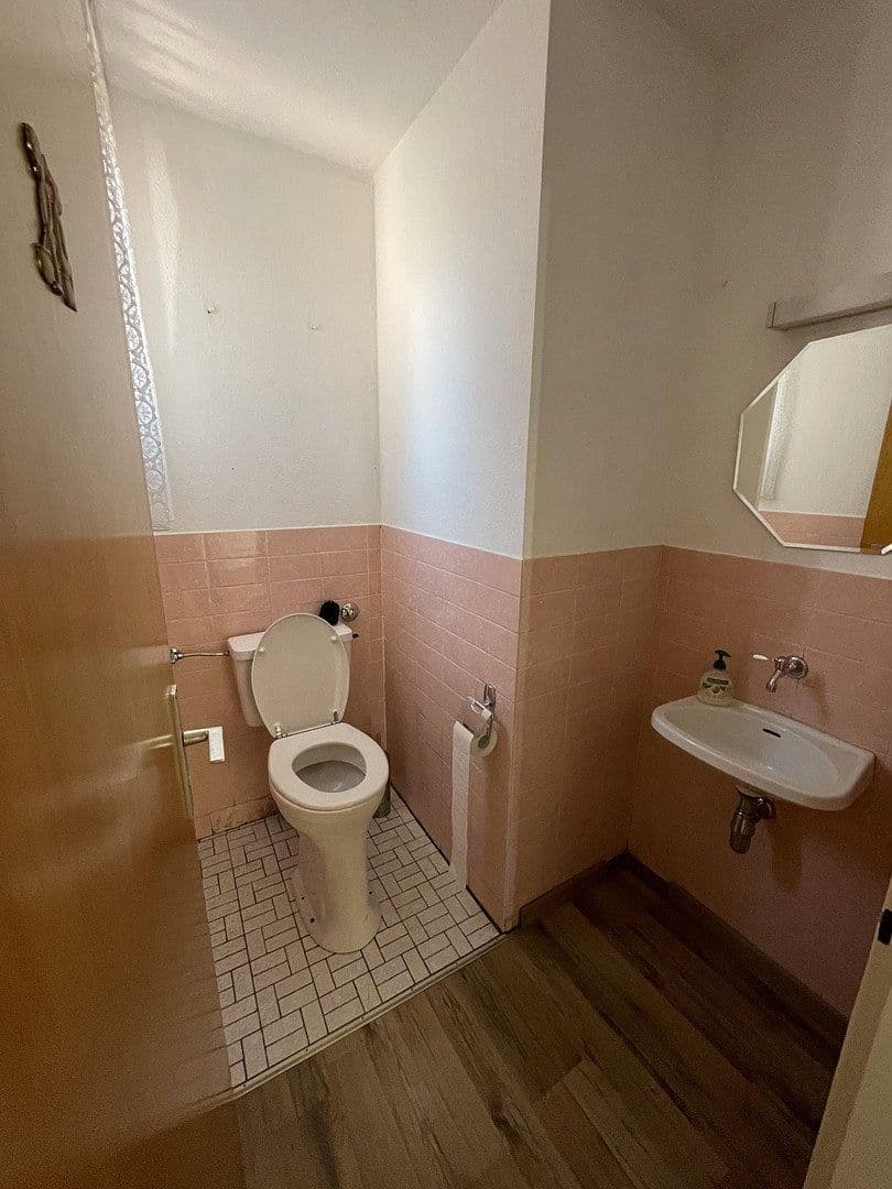 5 bedroom flat to rent, 120 m², Nürtingen, Baden-Württemberg 5 bedroom flat to rent, 120 m², Nürtingen, Baden-Württemberg