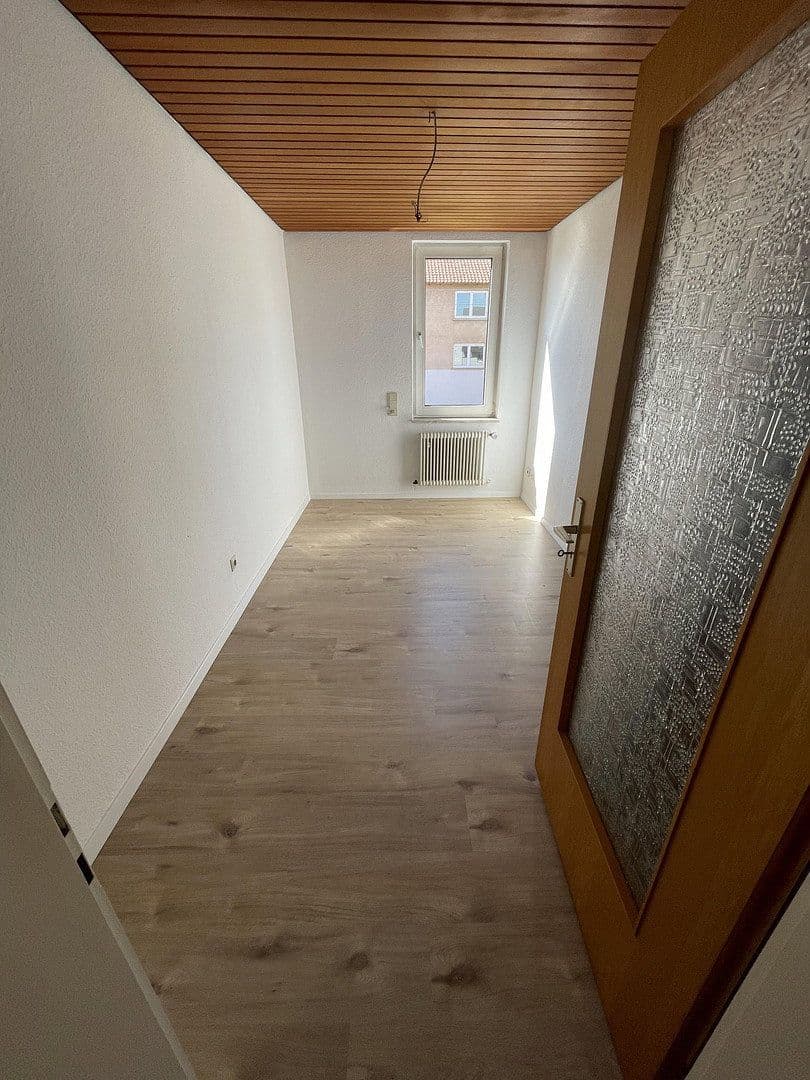 5 bedroom flat to rent, 120 m², Nürtingen, Baden-Württemberg 5 bedroom flat to rent, 120 m², Nürtingen, Baden-Württemberg