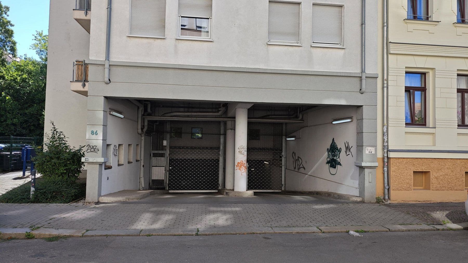 garage for sale, 0 m², Schönbachstraße 86, Leipzig, Saxony garage for sale, 0 m², Schönbachstraße 86, Leipzig, Saxony