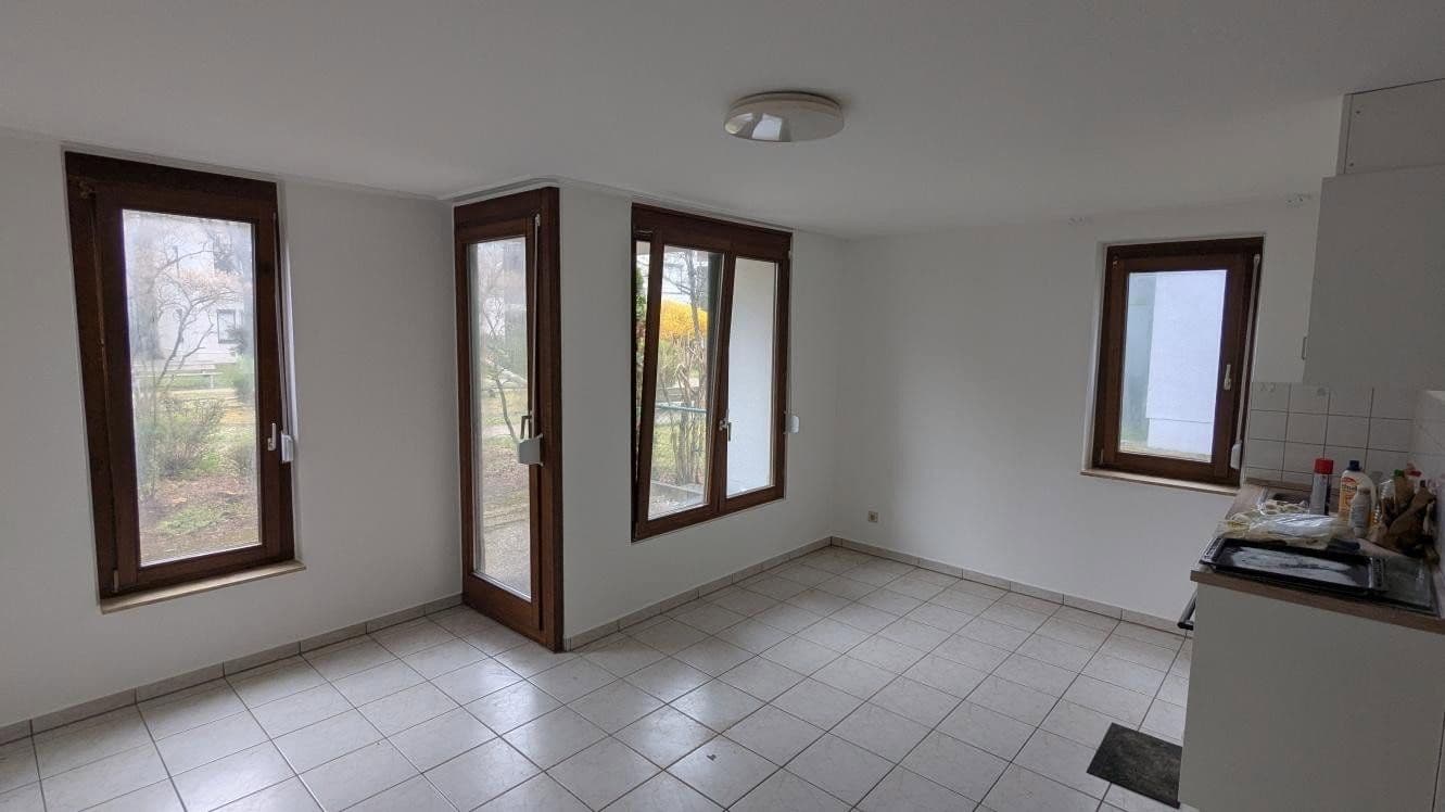 1 bedroom flat to rent, 35 m², Rosmarinweg 95, Stuttgart-Sommerrain, Baden-Württemberg 1 bedroom flat to rent, 35 m², Rosmarinweg 95, Stuttgart-Sommerrain, Baden-Württemberg