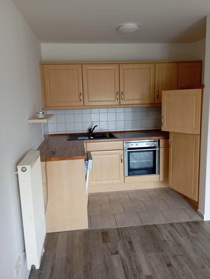 2 bedroom flat to rent, 58 m², Graf-Wiprecht-Strasse 15, Groitzsch, Saxony 2 bedroom flat to rent, 58 m², Graf-Wiprecht-Strasse 15, Groitzsch, Saxony