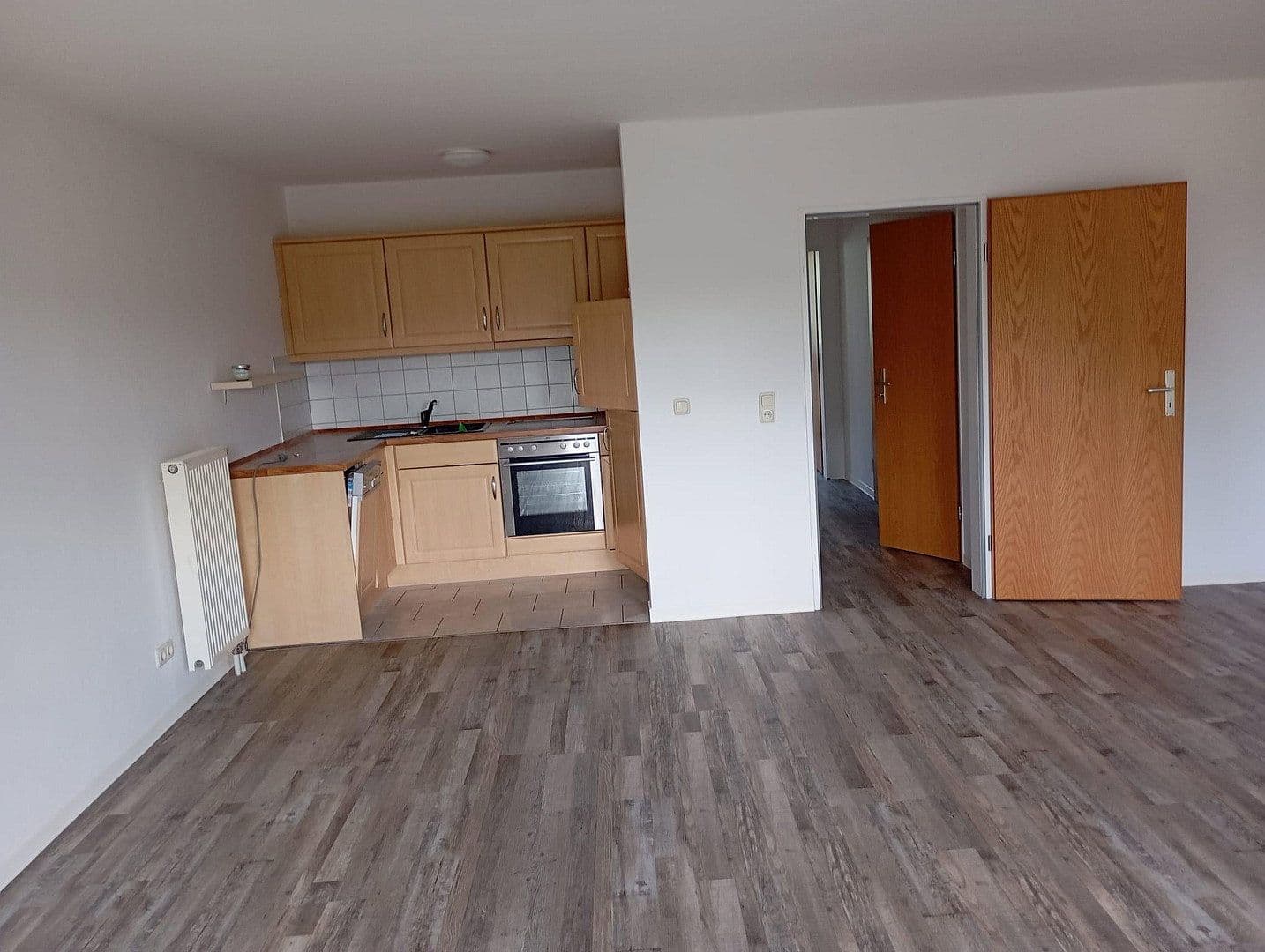 2 bedroom flat to rent, 58 m², Graf-Wiprecht-Strasse 15, Groitzsch, Saxony 2 bedroom flat to rent, 58 m², Graf-Wiprecht-Strasse 15, Groitzsch, Saxony