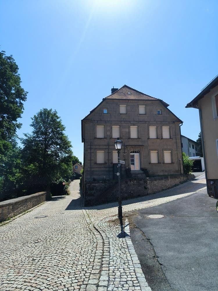 2 bedroom with open-plan kitchen flat for sale, 84 m², Am alten Schloß 18, Weidenberg, Bavaria 2 bedroom with open-plan kitchen flat for sale, 84 m², Am alten Schloß 18, Weidenberg, Bavaria