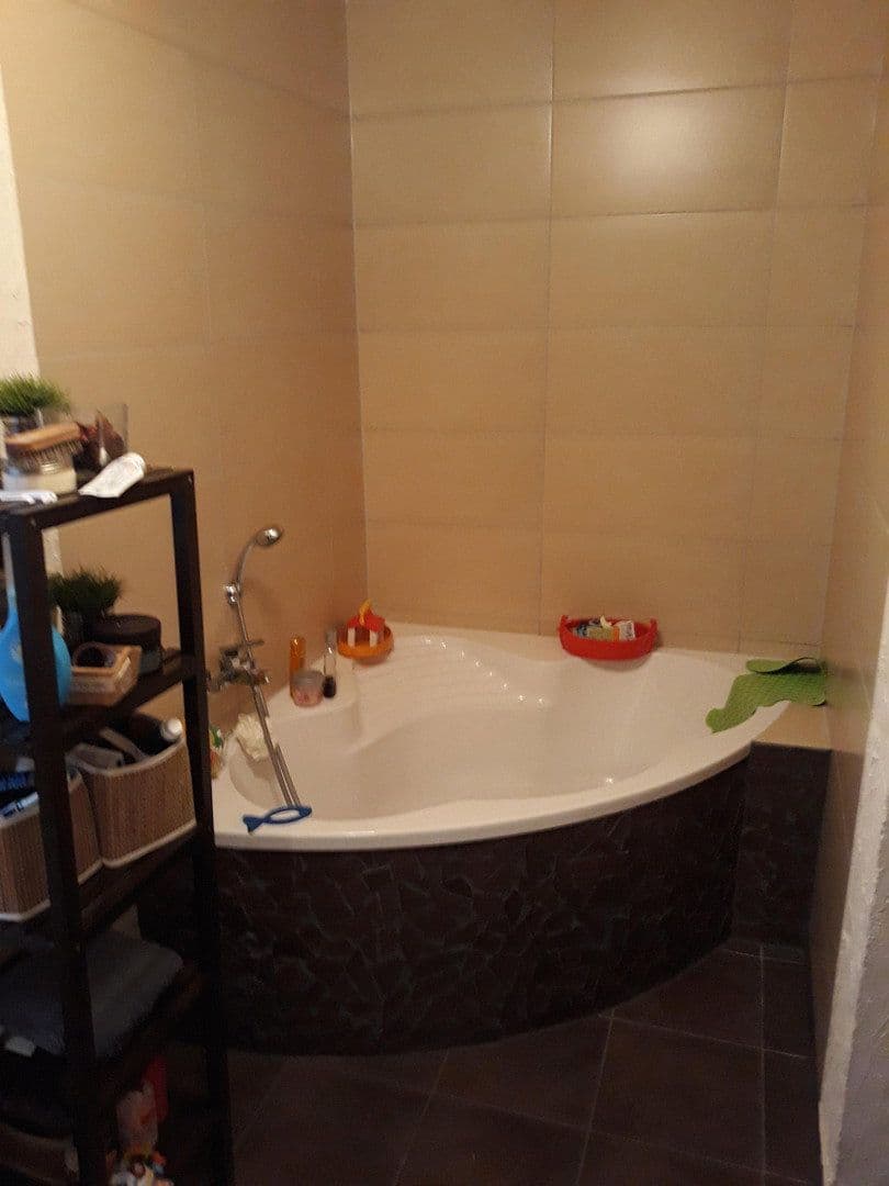 4 bedroom flat to rent, 120 m², Braunschweig, Lower Saxony 4 bedroom flat to rent, 120 m², Braunschweig, Lower Saxony